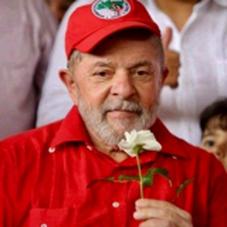 Lula AI voice effect